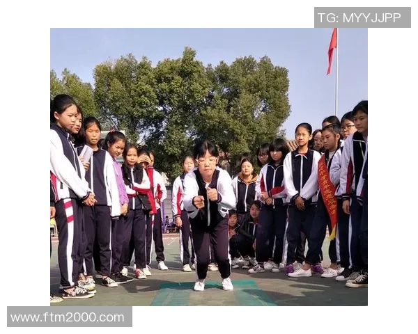 堤角小学足球明星展现青春风采助力校园体育发展新篇章 堤角小学足球明星展现青春风采助力校园体育发展新篇章